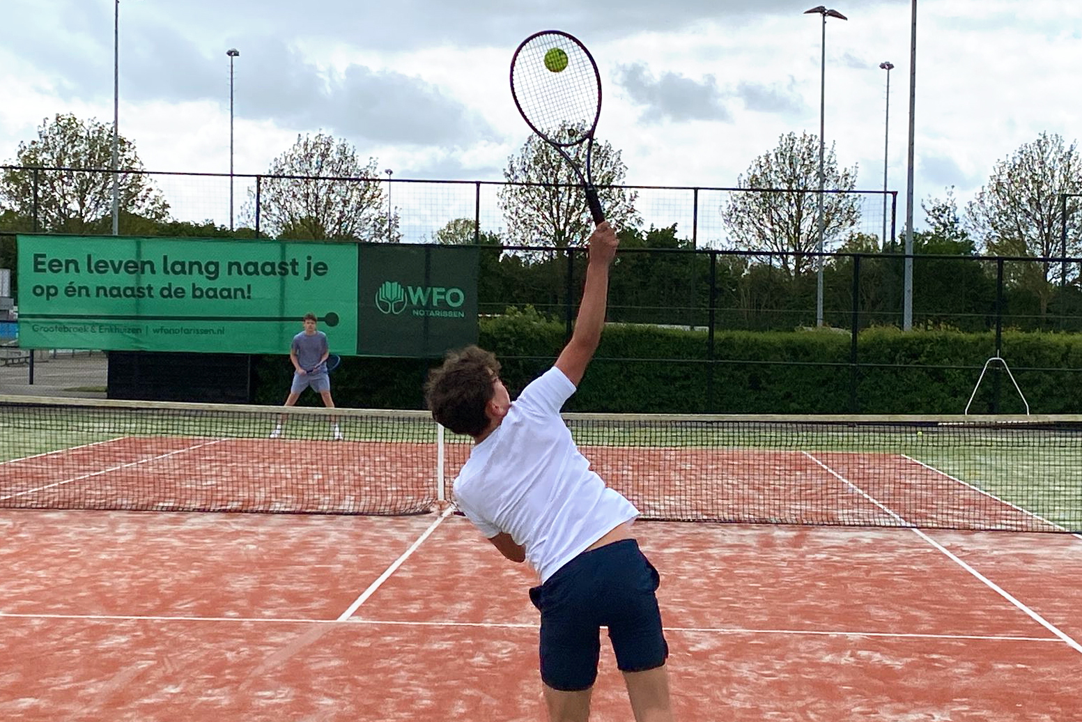 tennisbal-slaan